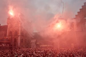 Pyrotechnik bei einer Theaterinszenierung