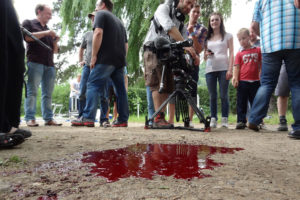 Literweise Kunstblut für Filmproduktionen